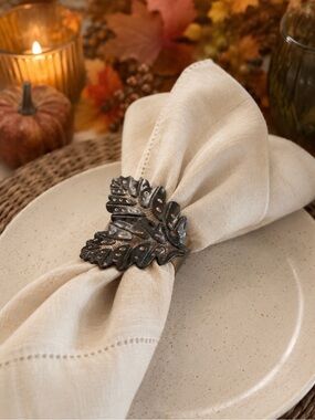 NEW Anthropologie Napkin Rings, Leaf Motif 🍁, Set of 3
